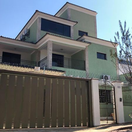 Appartement Hospedagem Oliveira Vaz Lobo à Mococa Extérieur photo