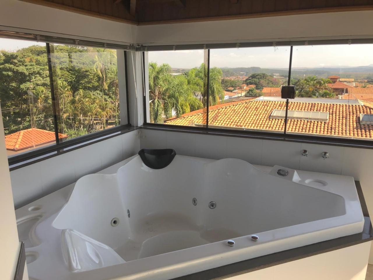 Appartement Hospedagem Oliveira Vaz Lobo à Mococa Extérieur photo